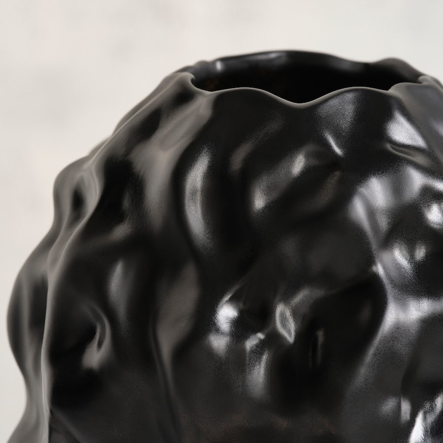 مزهرية STOCKHOLM 2025 (27 سم)