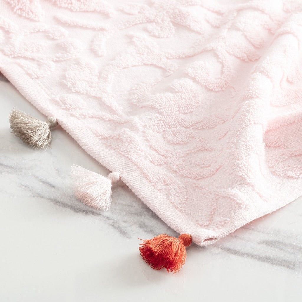منشفة للوجه قطنية باللون الوردي 50×70 سم